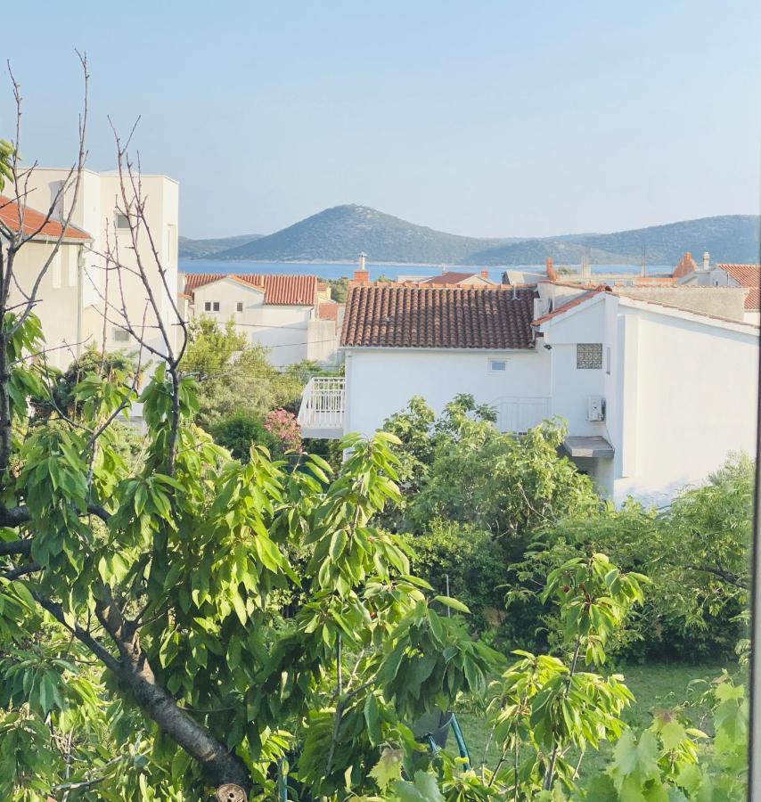 Apartment Udovicic Vodice Kültér fotó