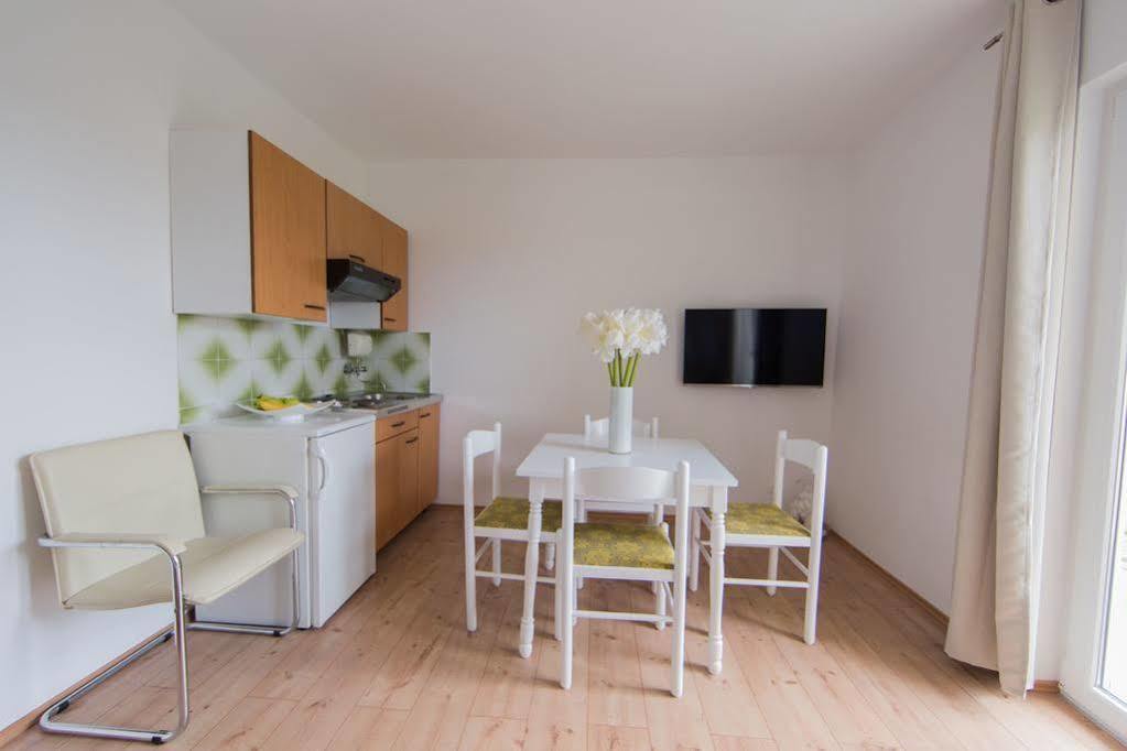 Apartment Udovicic Vodice Kültér fotó
