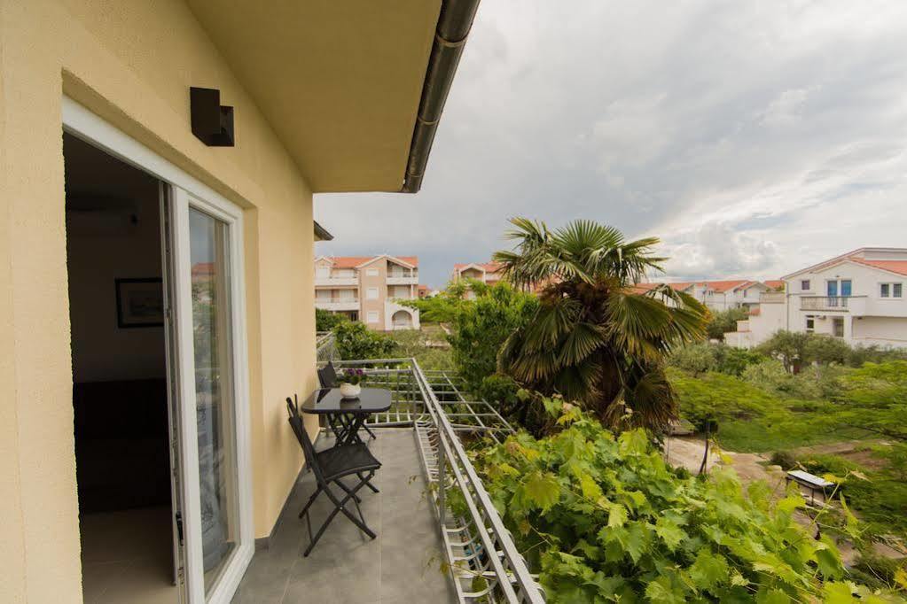 Apartment Udovicic Vodice Kültér fotó